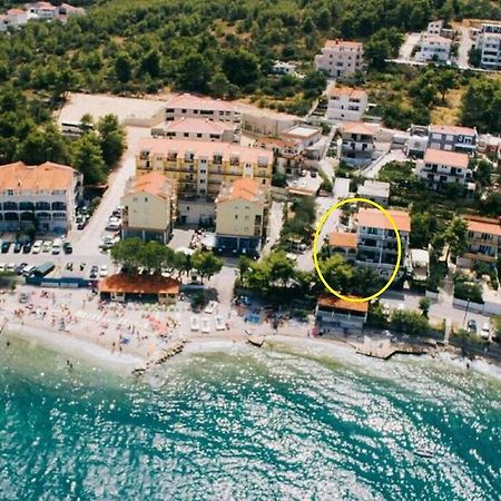 Apartments David - 20M From The Beach With Parking Trogir Exteriör bild
